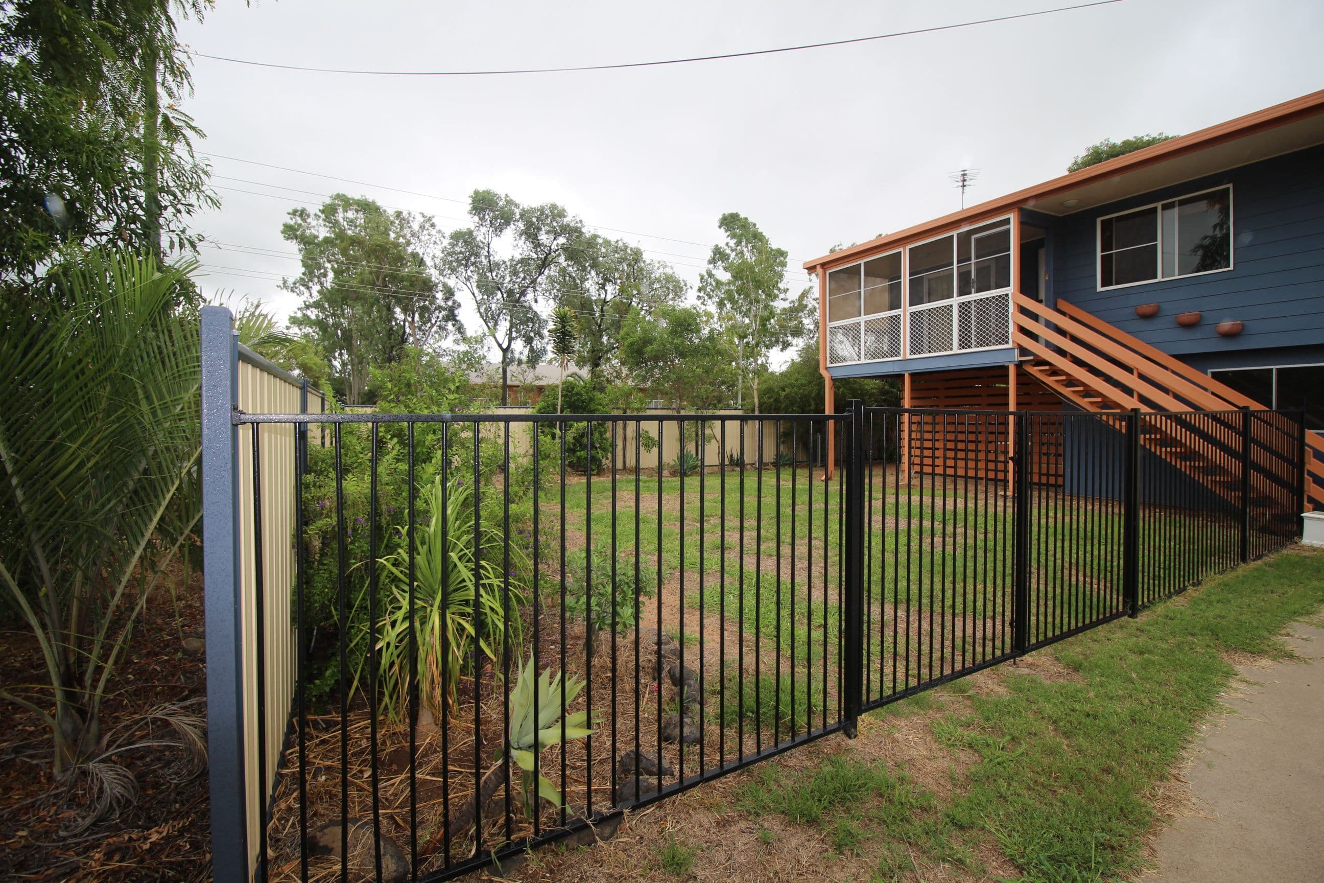 51 Campbell, Emerald QLD 4720, Emerald - Thumbnail 2