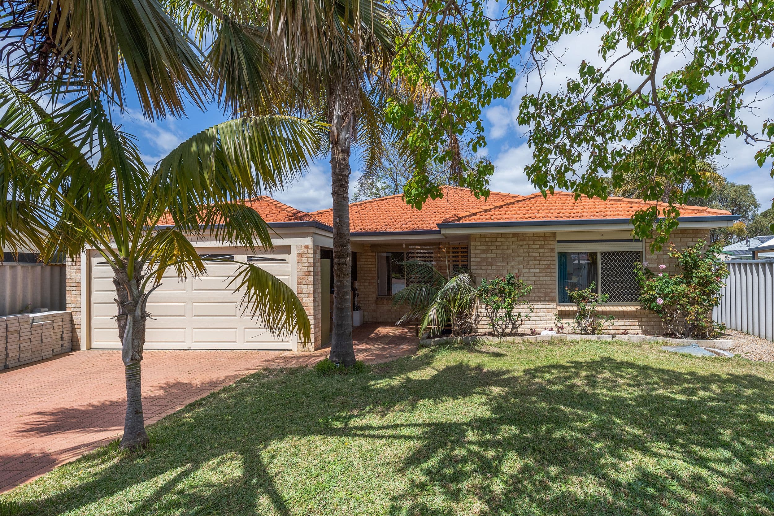 20 Glencoe Place, Cooloongup WA 6168, Cooloongup - Thumbnail 2