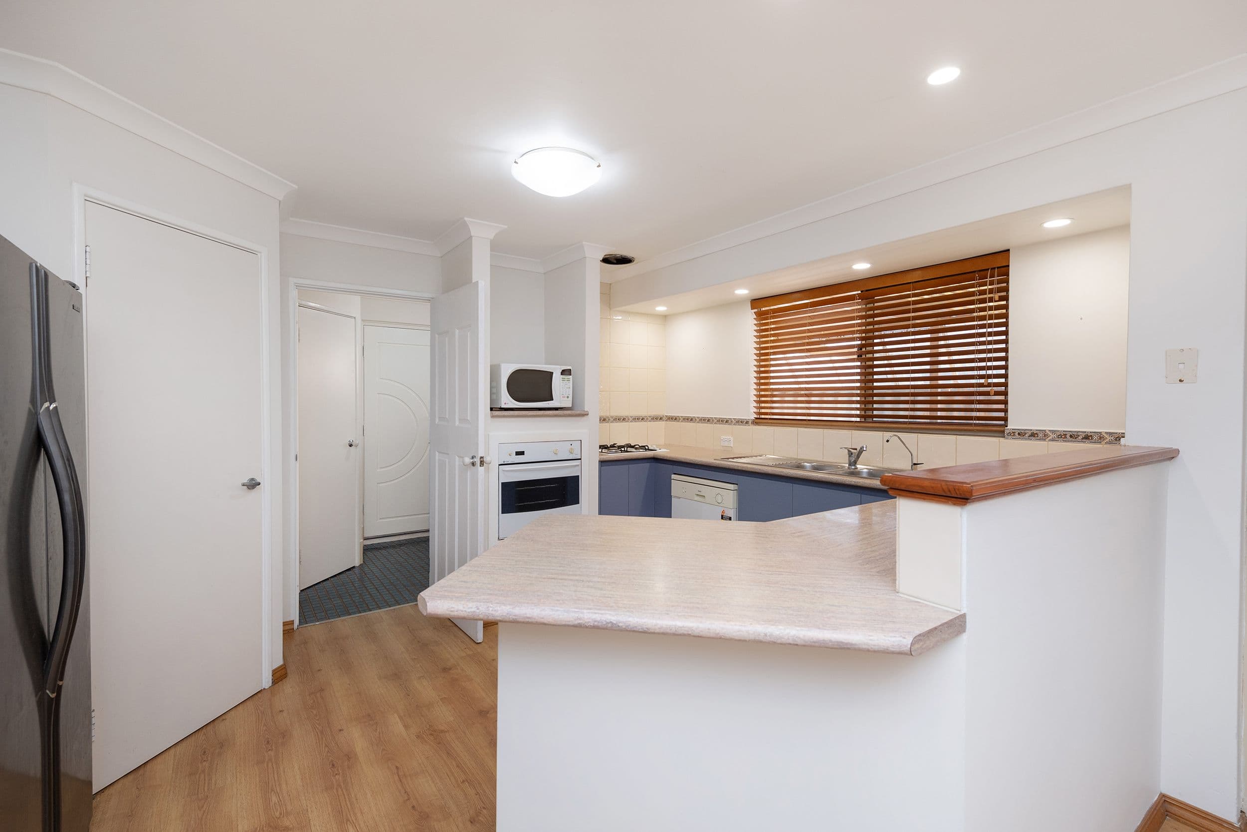 20 Glencoe Place, Cooloongup WA 6168, Cooloongup - Thumbnail 6