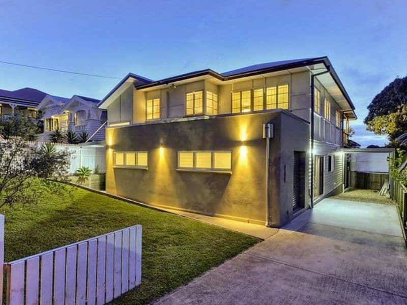 46 Kinmond Avenue, WAVELL HEIGHTS QLD 4012, Wavell Heights - Thumbnail 2