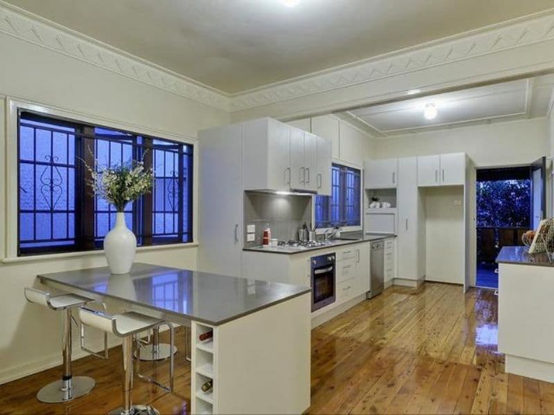 46 Kinmond Avenue, WAVELL HEIGHTS QLD 4012, Wavell Heights - Thumbnail 5