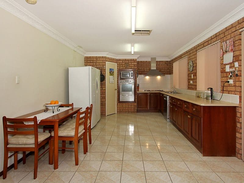 5 Springpark Trail, BALLAJURA WA 6066, Ballajura - Thumbnail 3