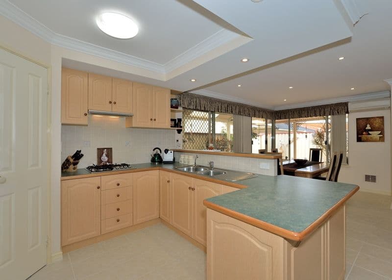 5 Sainte Maxime Avenue, PORT KENNEDY WA 6172, Port Kennedy - Thumbnail 3