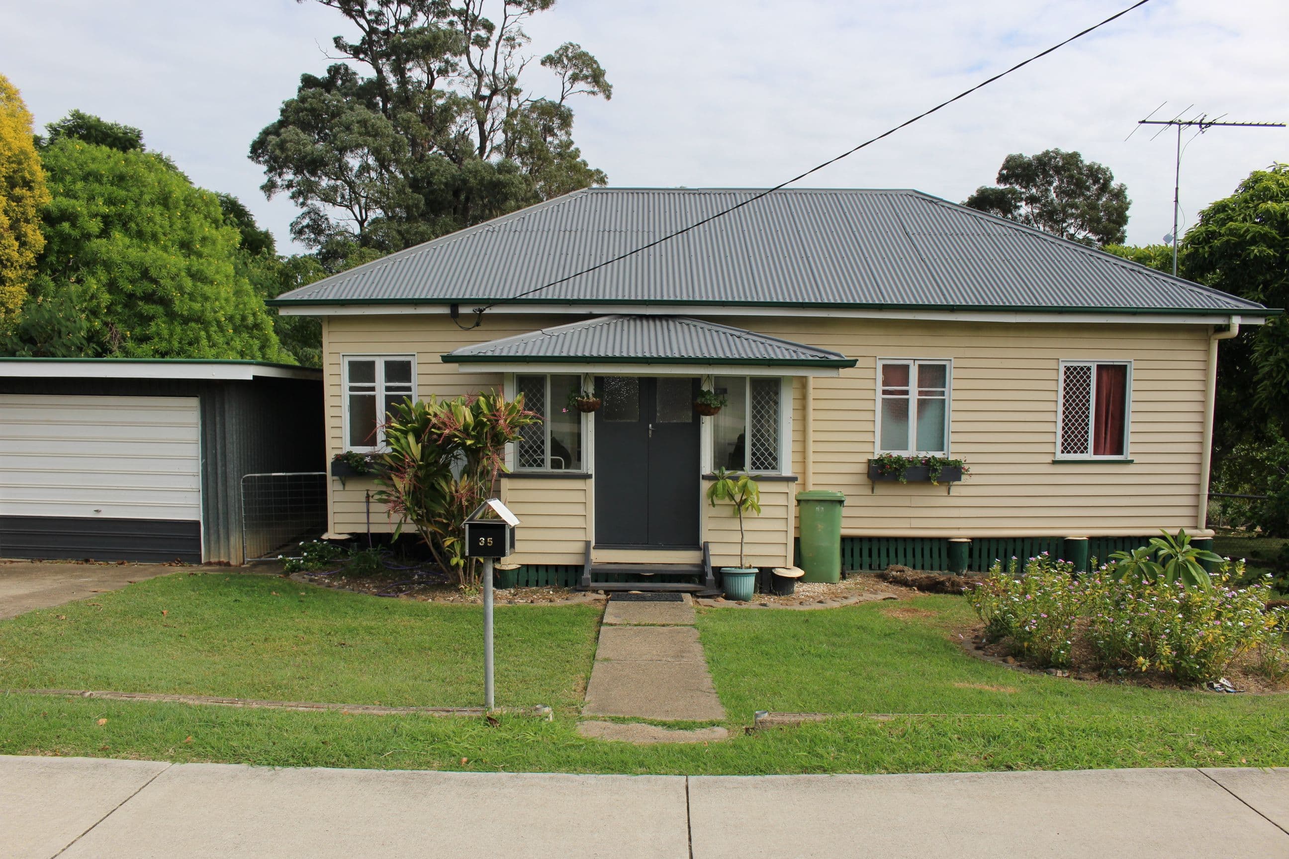 35 Park Street, Lowood QLD 4311, Lowood - Thumbnail 3