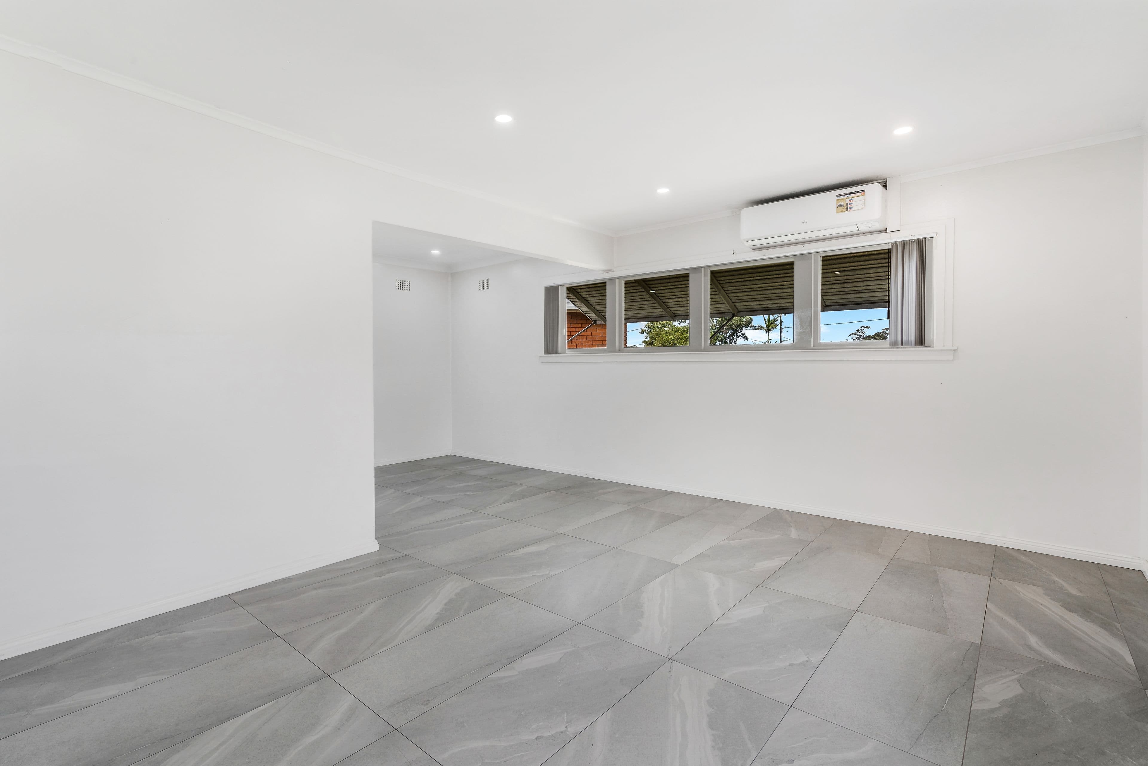 51 Hillview Parade, Lurnea NSW 2170, Lurnea - Thumbnail 4