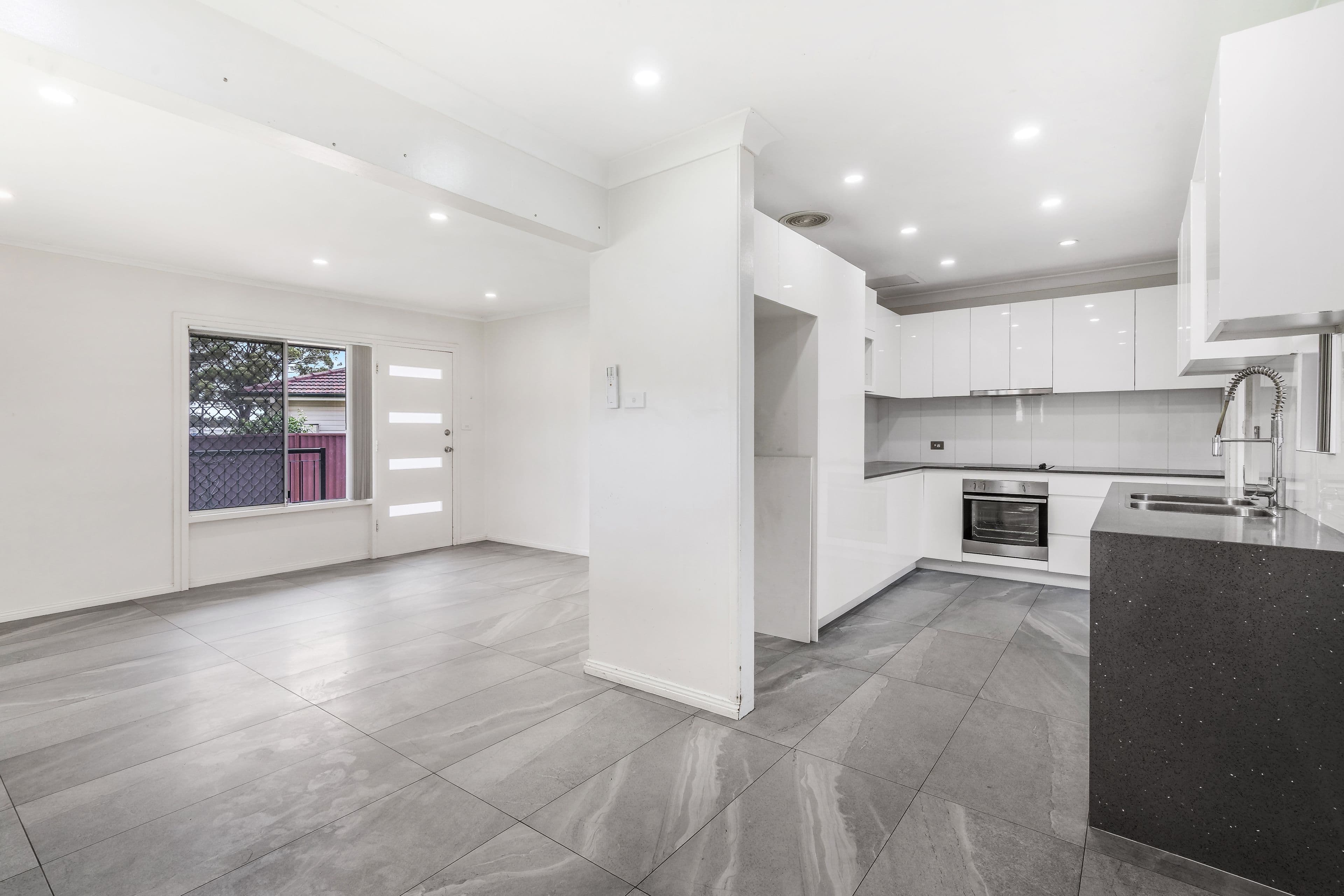51 Hillview Parade, Lurnea NSW 2170, Lurnea - Thumbnail 6