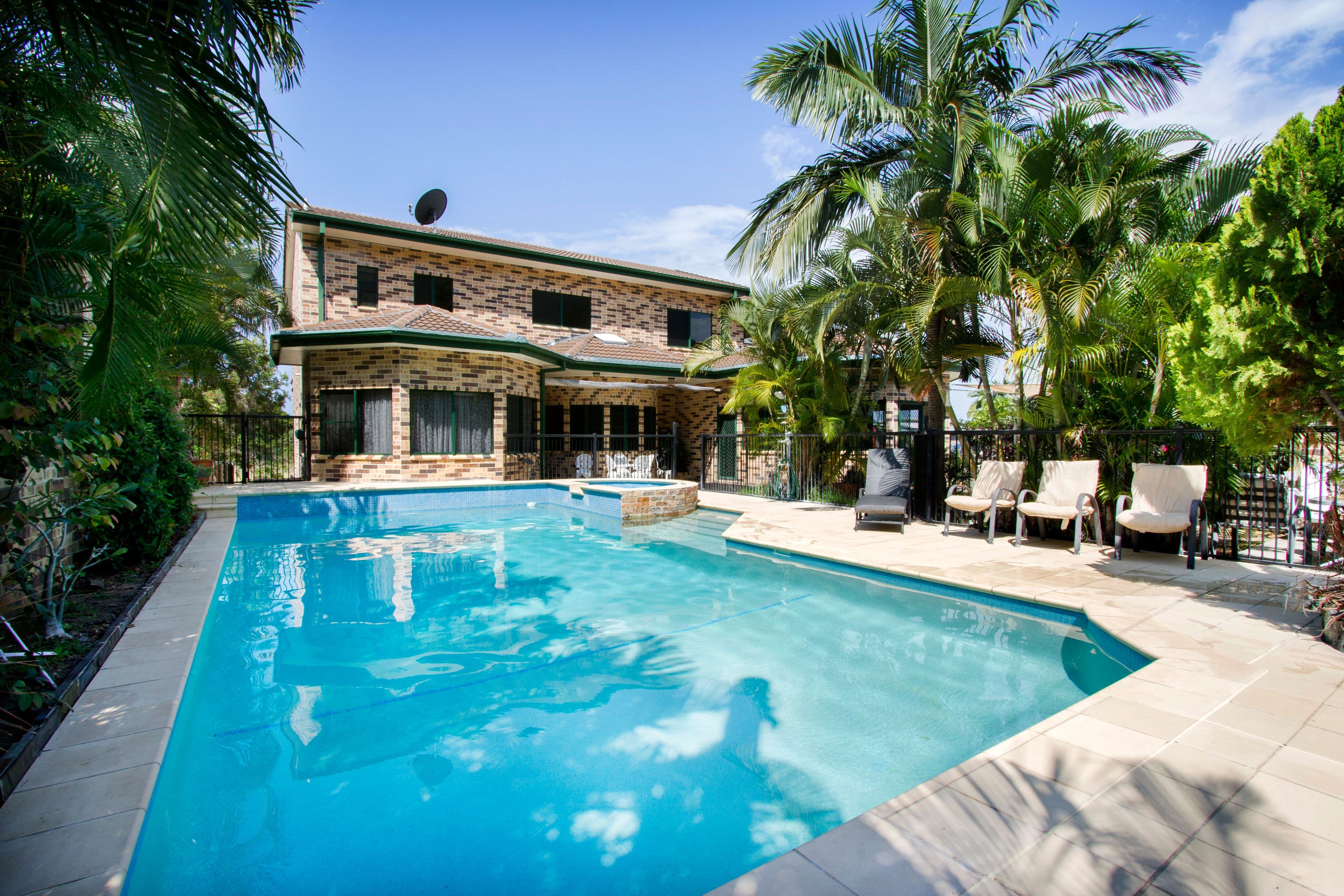 97 Gloucester Avenue, Hideaway Bay QLD 4800, Hideaway Bay - Image 1