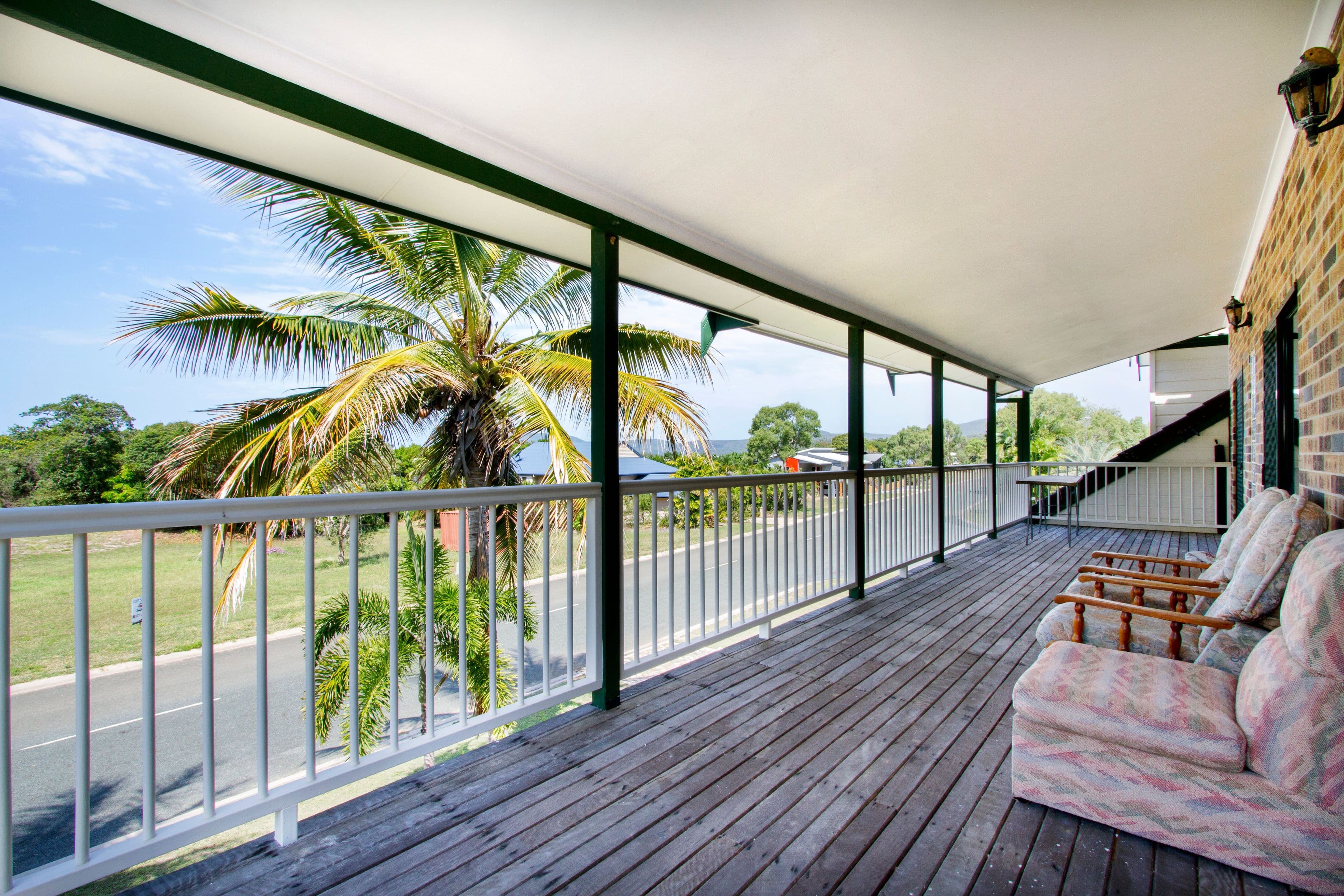 97 Gloucester Avenue, Hideaway Bay QLD 4800, Hideaway Bay - Thumbnail 4