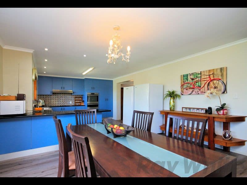 6 Brolga Court, Bundamba QLD 4304, Bundamba - Thumbnail 4