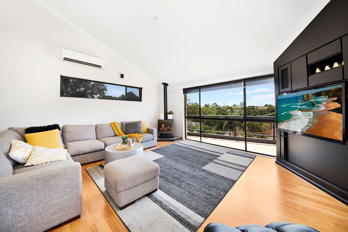 119 Blaxland Drive, Illawong - Thumbnail 3
