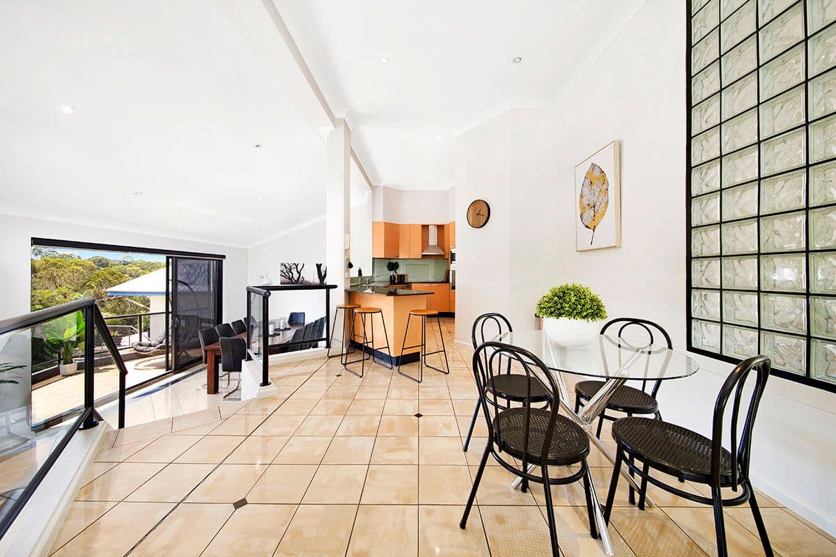 119 Blaxland Drive, Illawong - Thumbnail 5