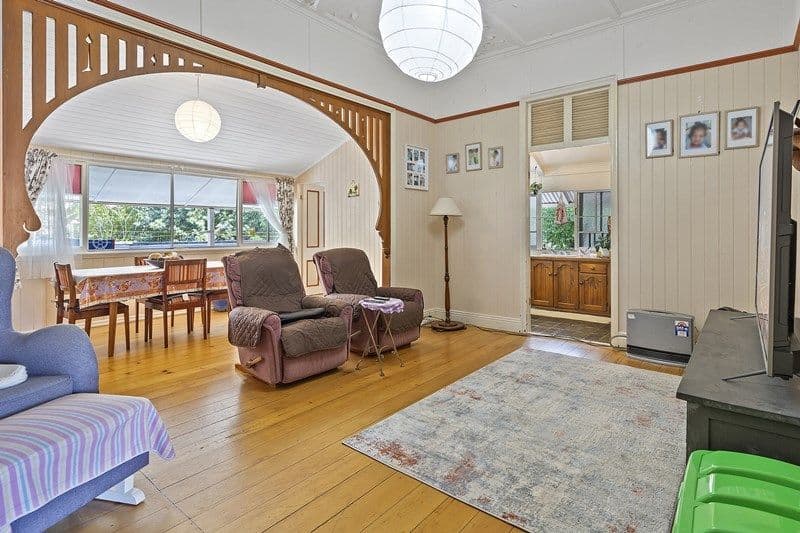 26 Clare Road, Kingston QLD 4114, Kingston - Thumbnail 2