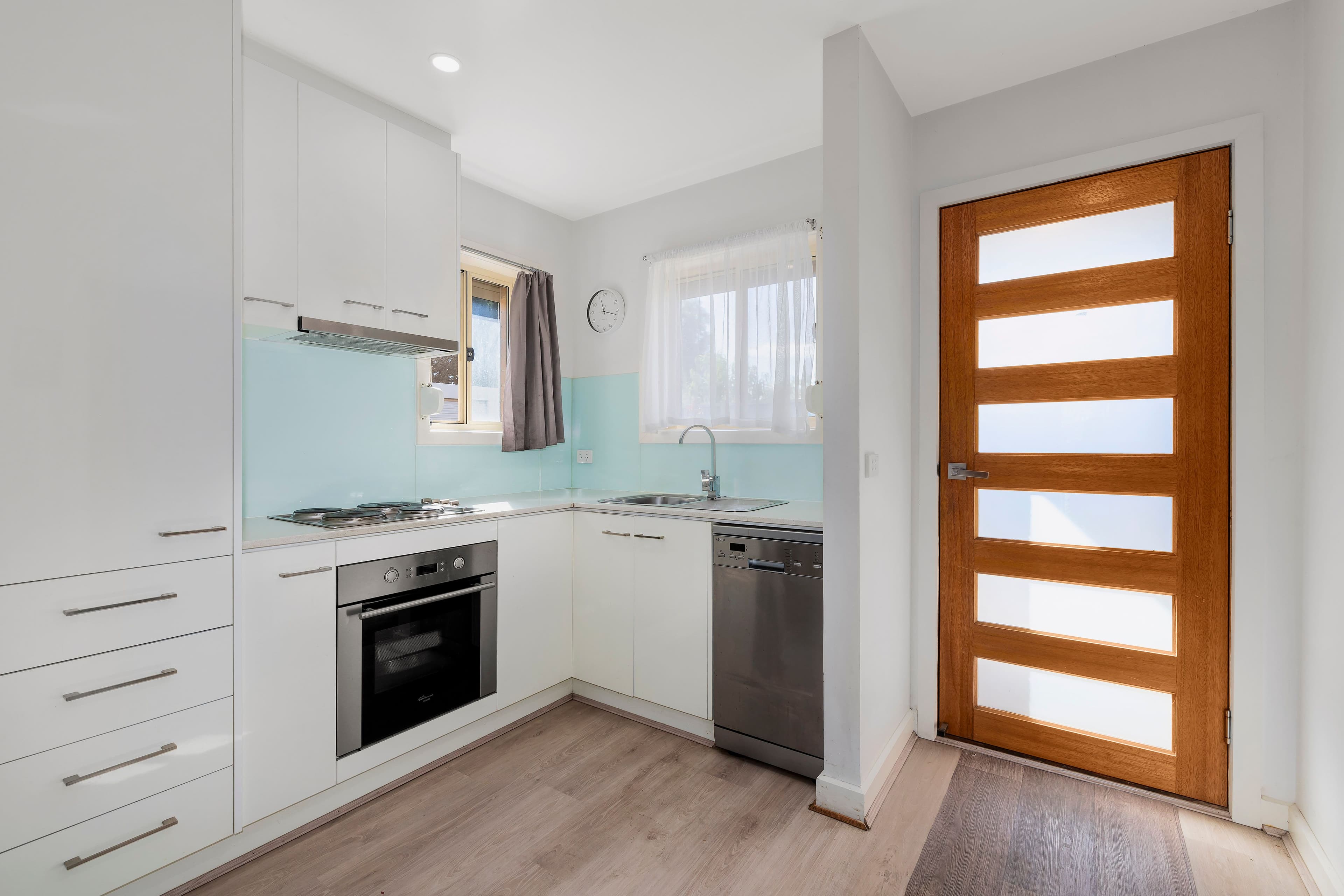 12 Tramoo Street, Lalor VIC 3075, Lalor - Thumbnail 2