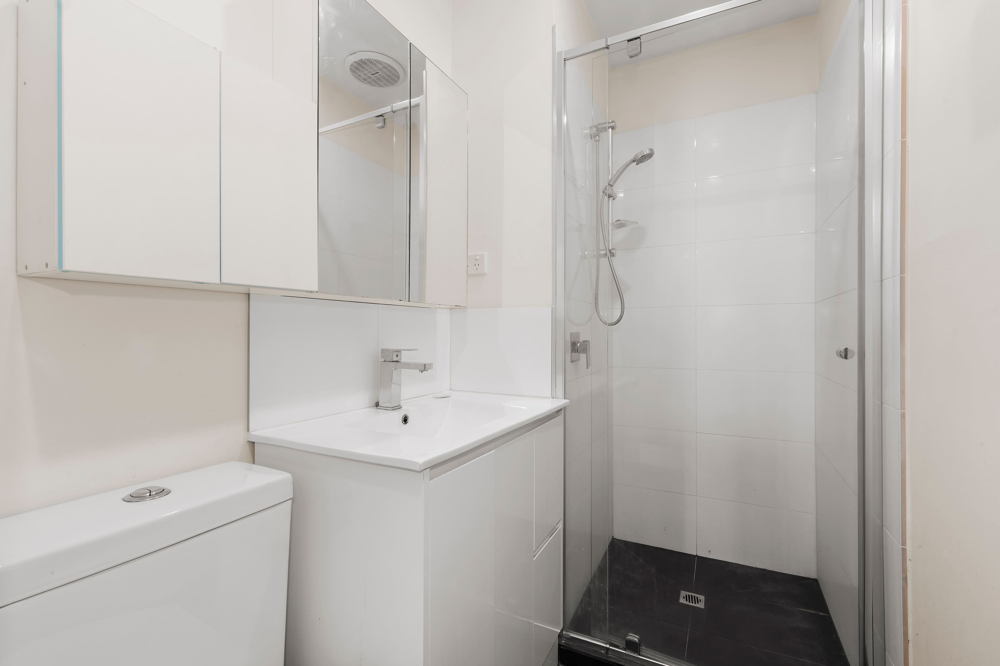 12 Tramoo Street, Lalor VIC 3075, Lalor - Thumbnail 5