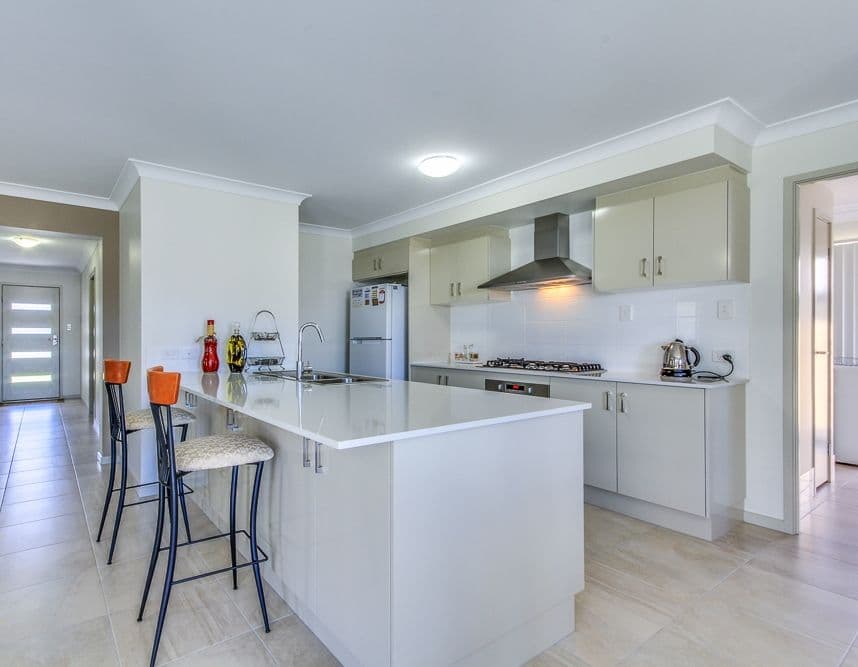 31 Frankland Avenue, Waterford QLD 4133, Waterford - Thumbnail 6