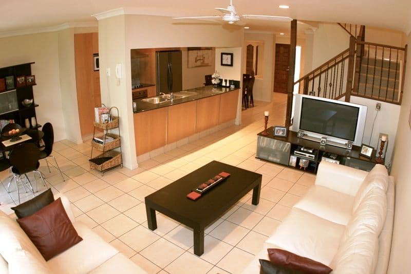 85 Palm Meadows Drive, CARRARA QLD 4211, Carrara - Image 1