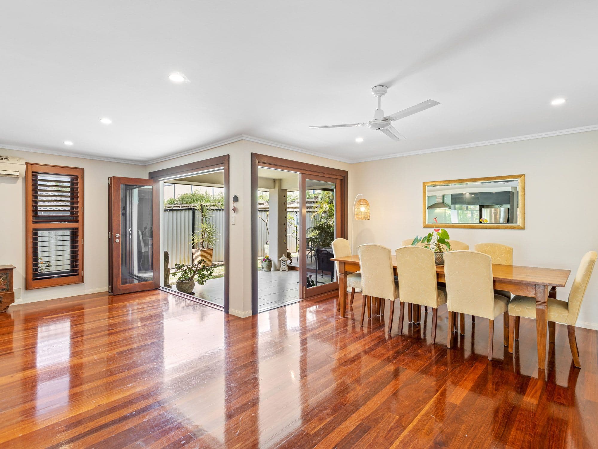 22 Zane Street, Molendinar QLD 4214, Molendinar - Thumbnail 7