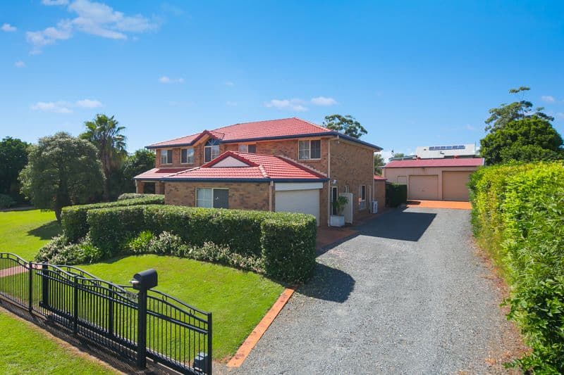 27-29 Haig Road, Birkdale QLD 4159, Birkdale - Thumbnail 2