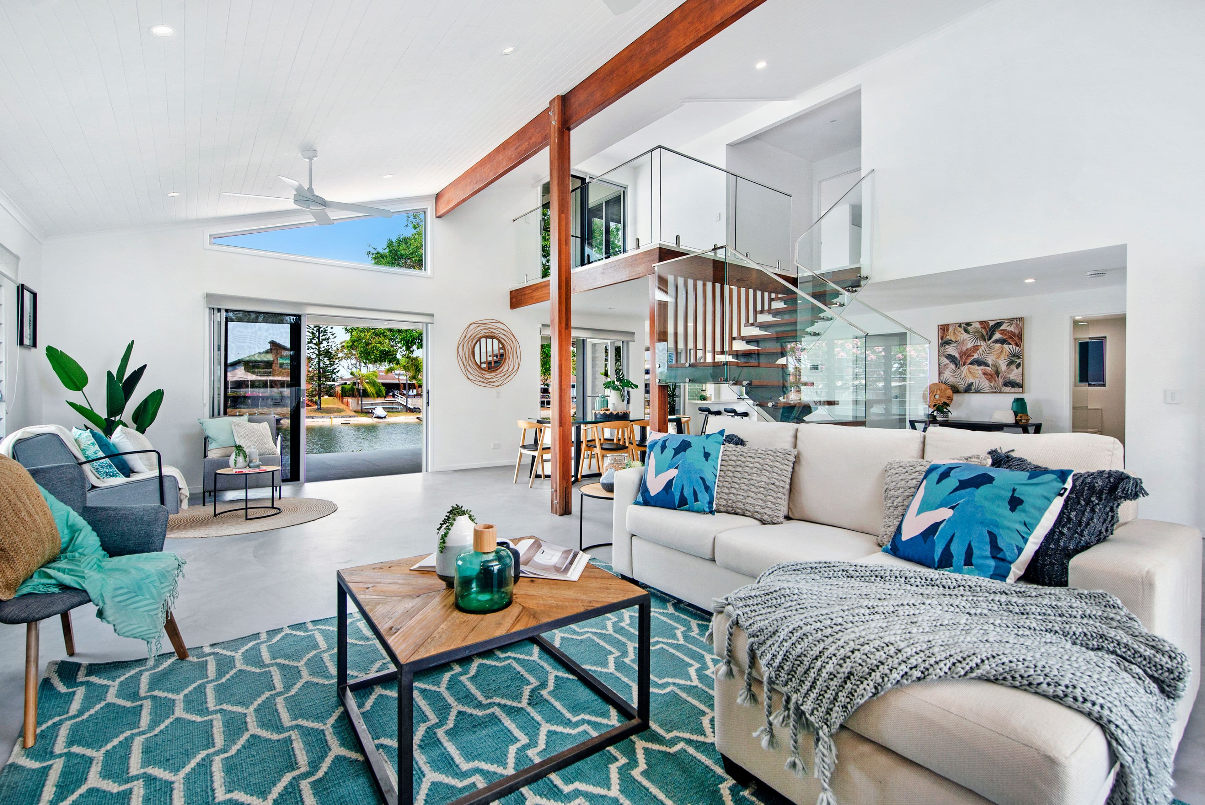 35 Sundowner Court, Mermaid Waters QLD 4218, Mermaid Waters - Thumbnail 2