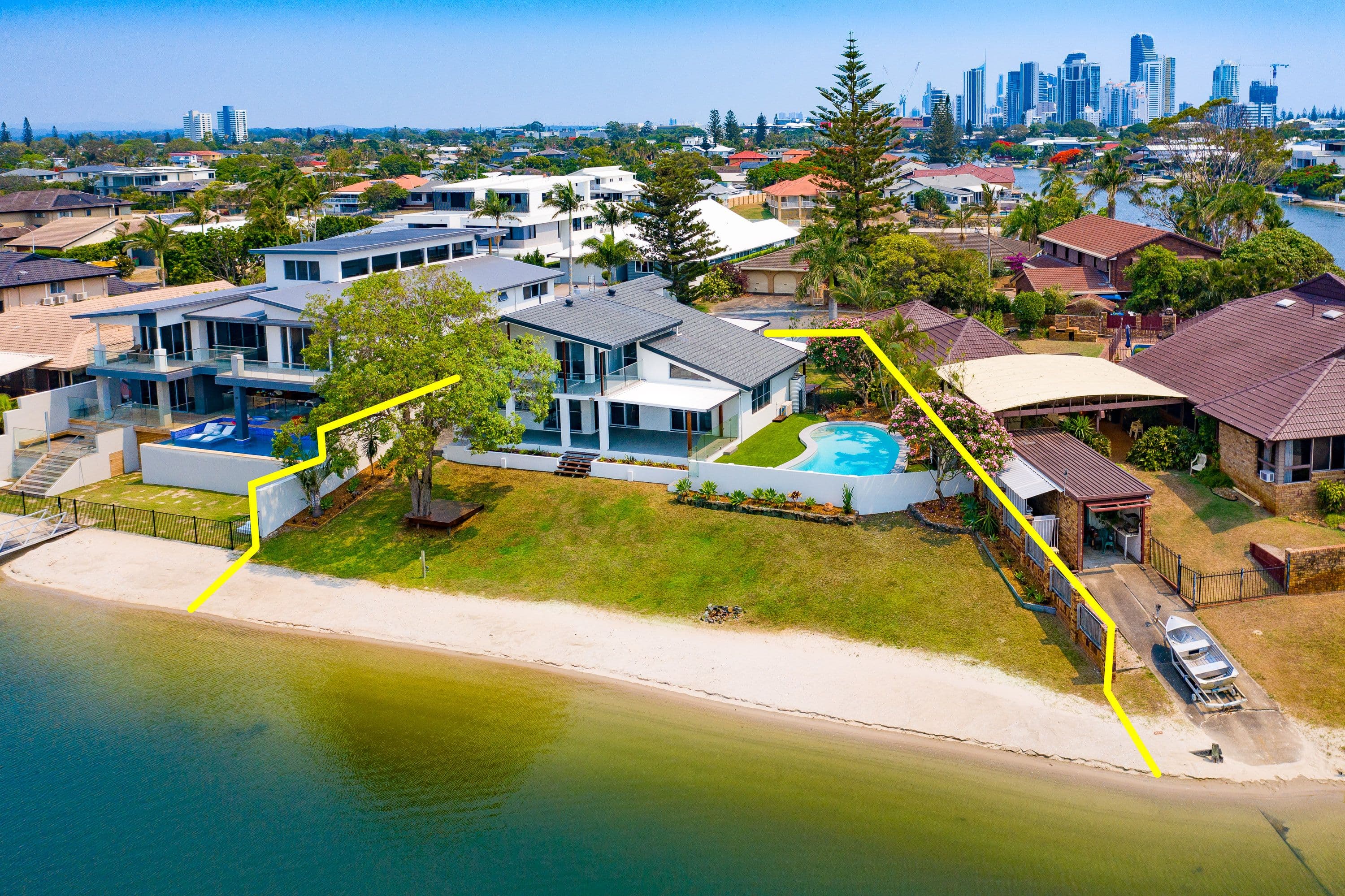 35 Sundowner Court, Mermaid Waters QLD 4218, Mermaid Waters - Thumbnail 7