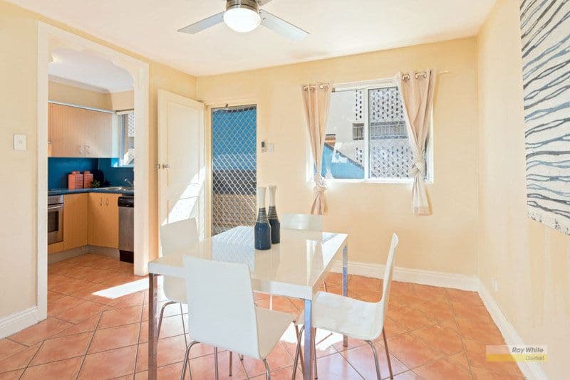 32 Miles Street, Clayfield QLD 4011, Clayfield - Thumbnail 2