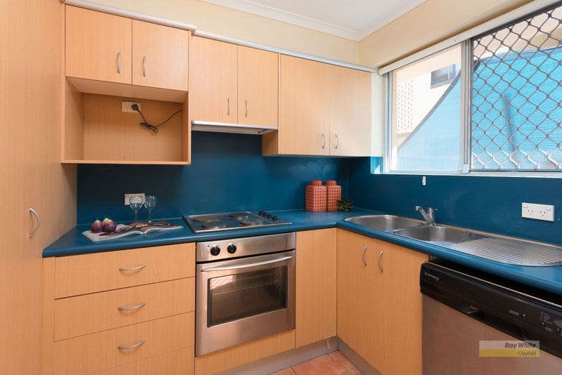 32 Miles Street, Clayfield QLD 4011, Clayfield - Thumbnail 3