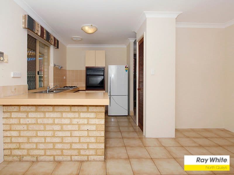 71 Creaney Drive, KINGSLEY WA 6026, Kingsley - Thumbnail 3