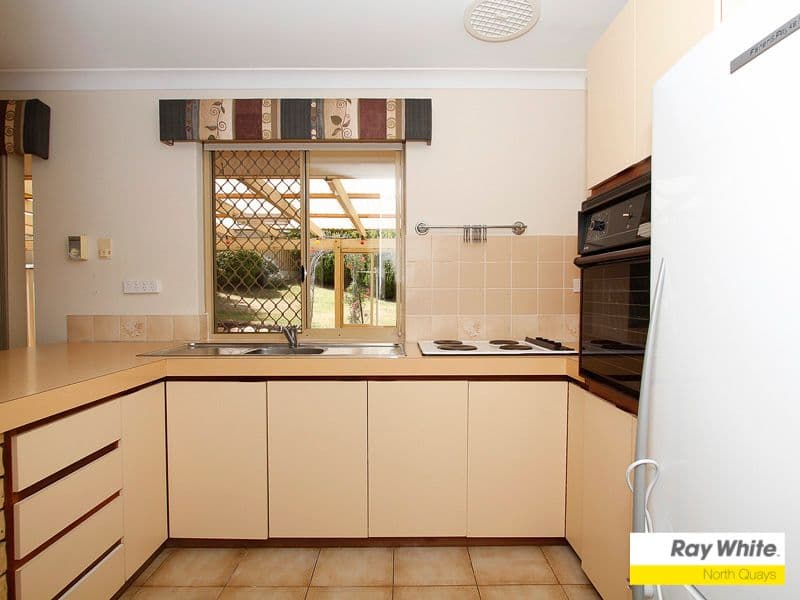 71 Creaney Drive, KINGSLEY WA 6026, Kingsley - Thumbnail 4