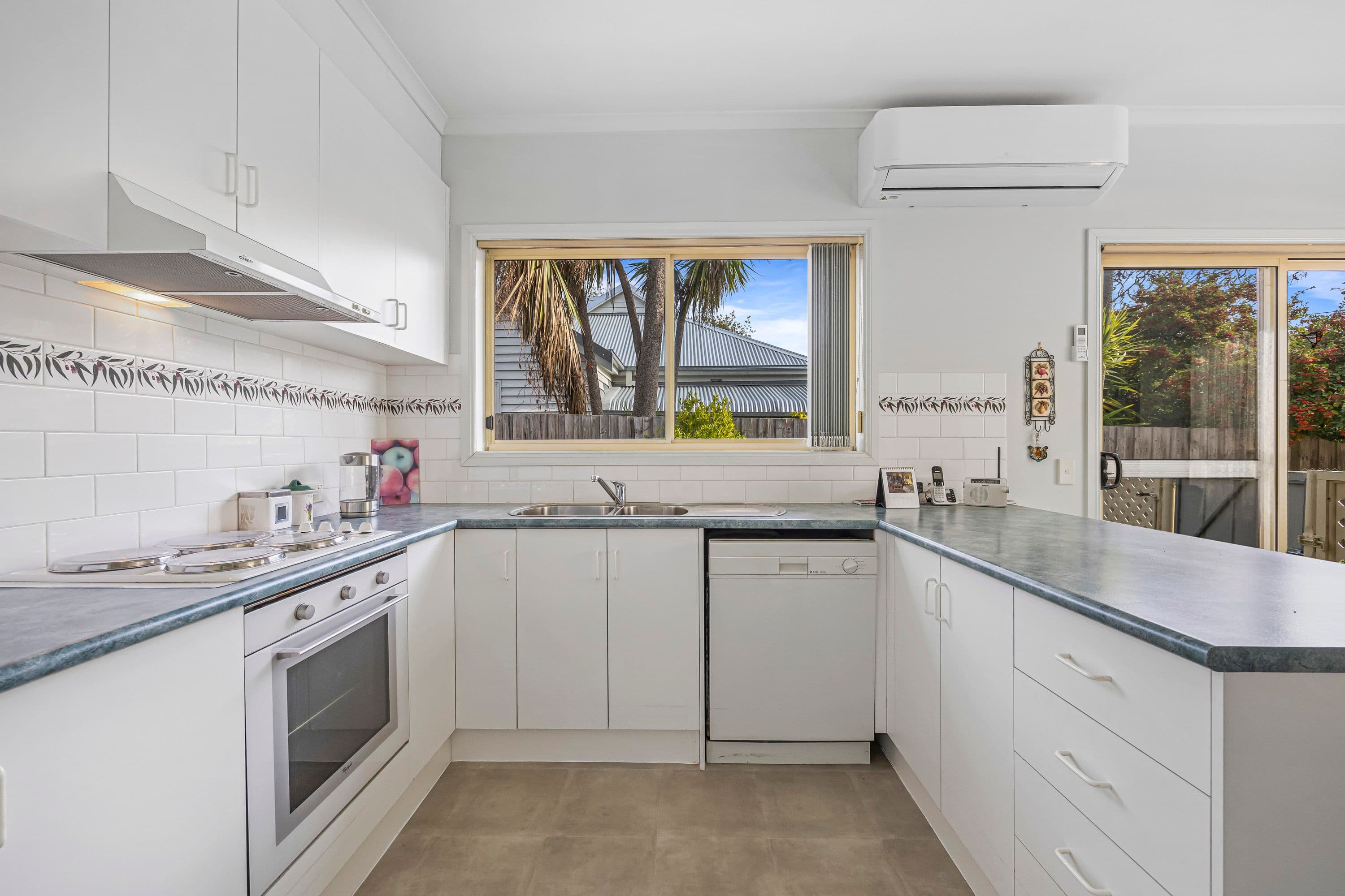 9 Barkly Street, Ballarat East VIC 3350, Ballarat East - Thumbnail 2