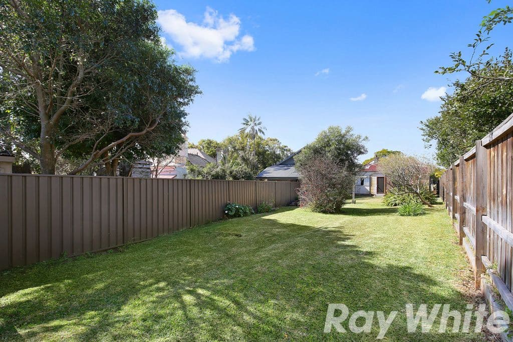 327 Livingstone Road, Marrickville - Thumbnail 4