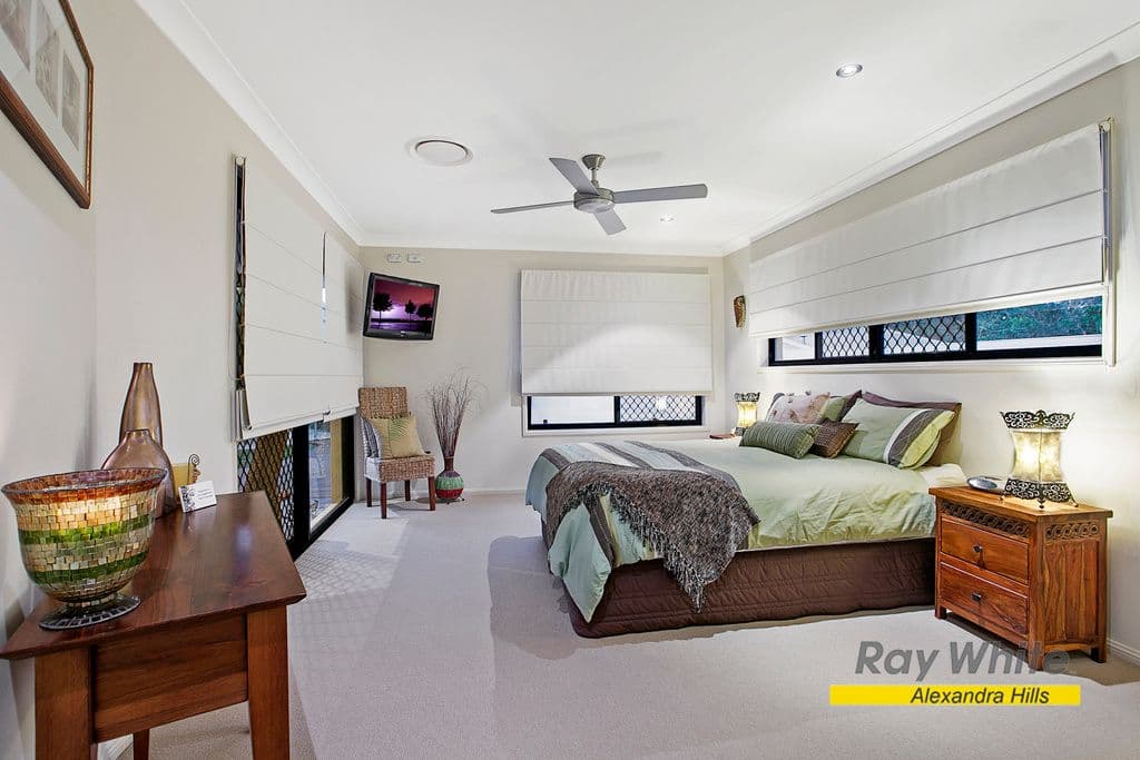 13 Trafalgar Vale Avenue, WELLINGTON POINT QLD 4160, Wellington Point - Thumbnail 6
