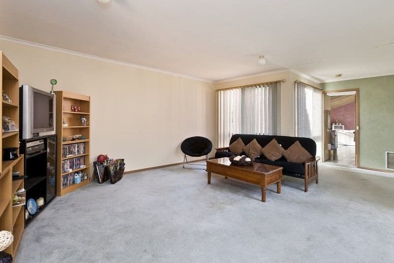 131 Argyle Way, WANTIRNA SOUTH VIC 3152, Wantirna South - Thumbnail 2
