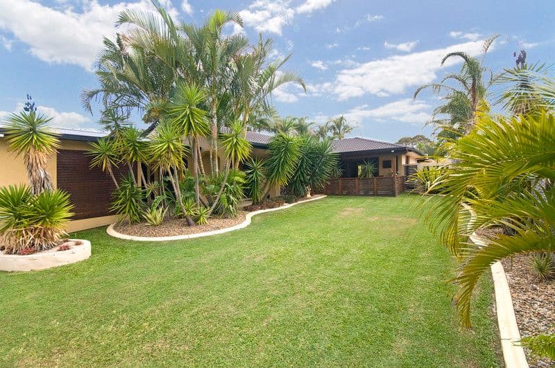 86 Bienvenue Drive, CURRUMBIN WATERS QLD 4223, Currumbin Waters - Thumbnail 2