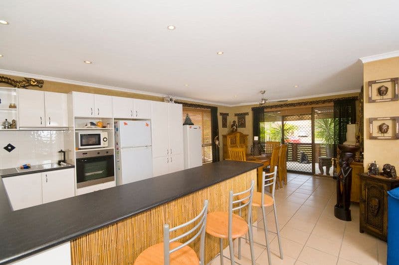 86 Bienvenue Drive, CURRUMBIN WATERS QLD 4223, Currumbin Waters - Thumbnail 3
