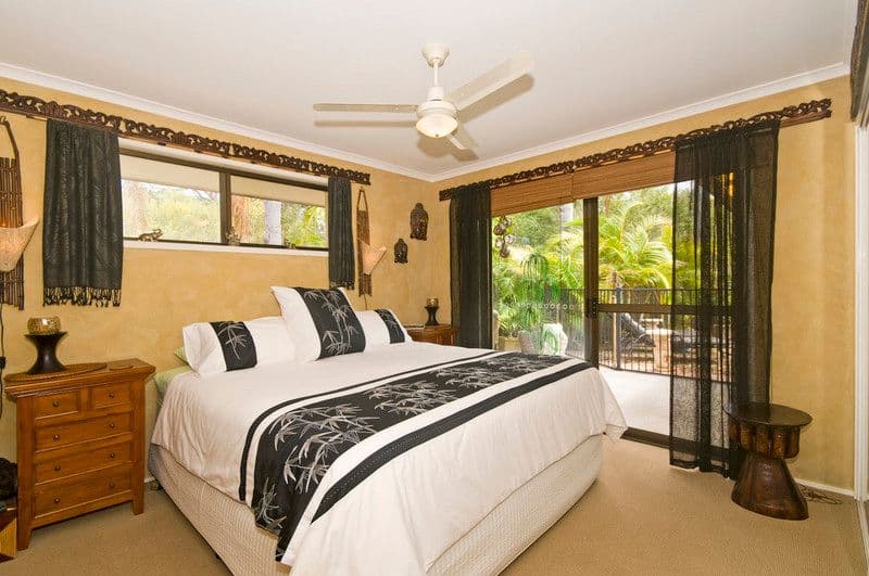 86 Bienvenue Drive, CURRUMBIN WATERS QLD 4223, Currumbin Waters - Thumbnail 4