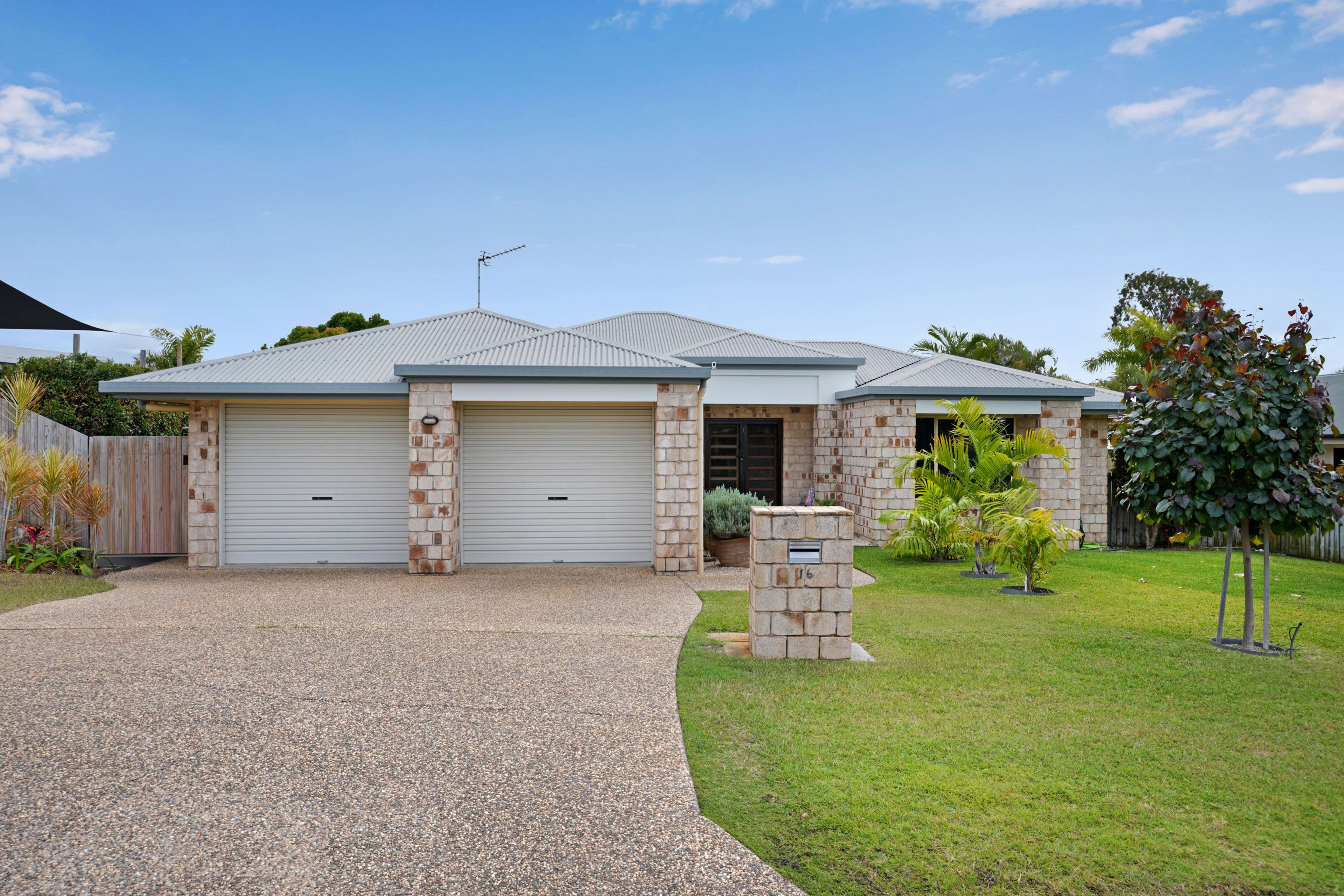 16 Lois Court, New Auckland QLD 4680, New Auckland - Image 1
