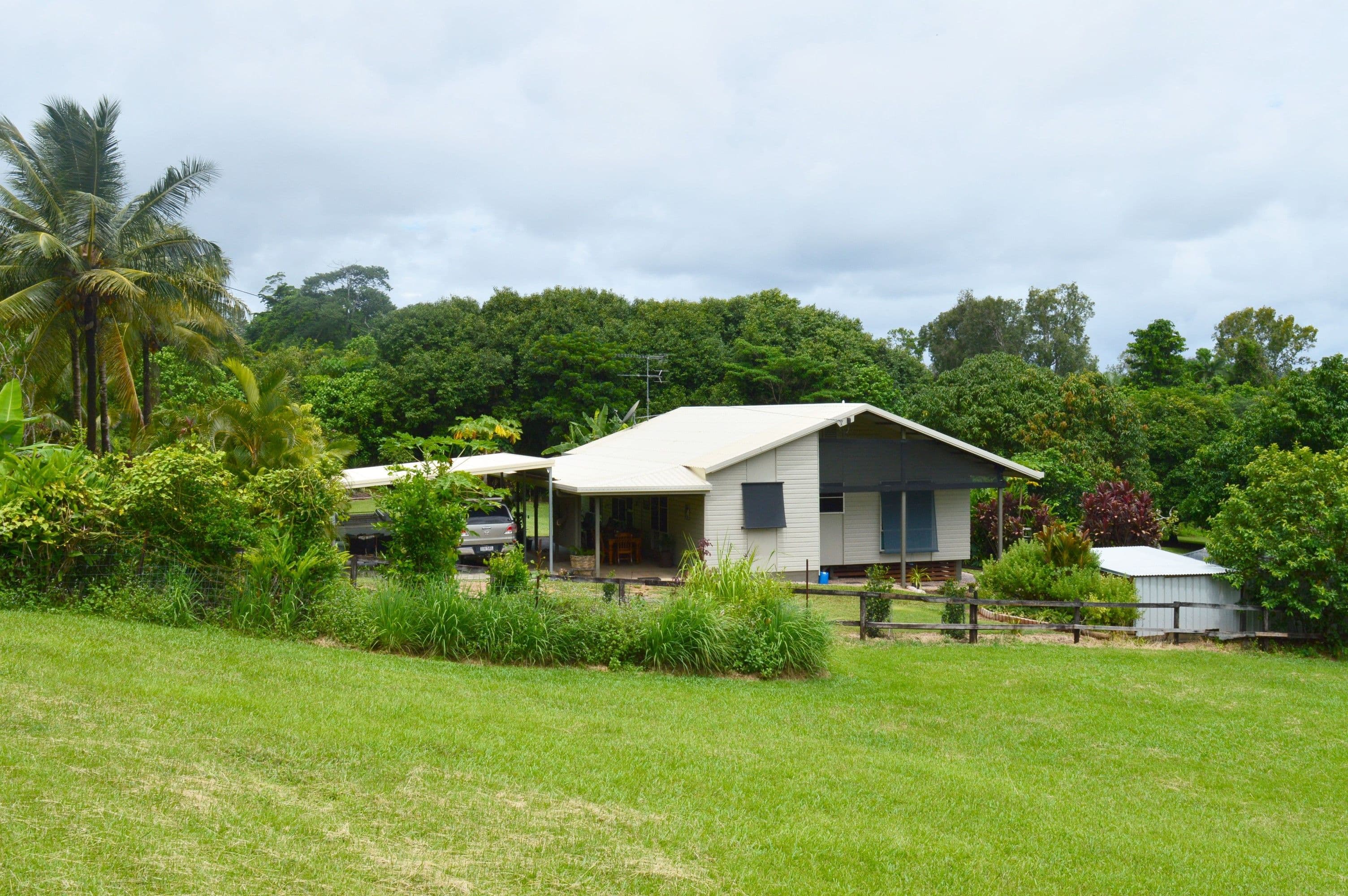 1 Palm Drive, Carmoo QLD 4852, Carmoo - Thumbnail 2