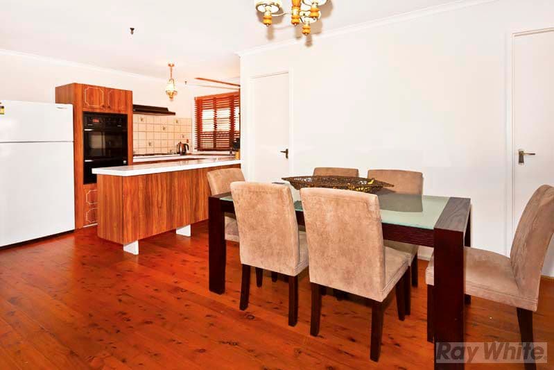 11 Bougainville Avenue, BOSSLEY PARK NSW 2176, Bossley Park - Thumbnail 3