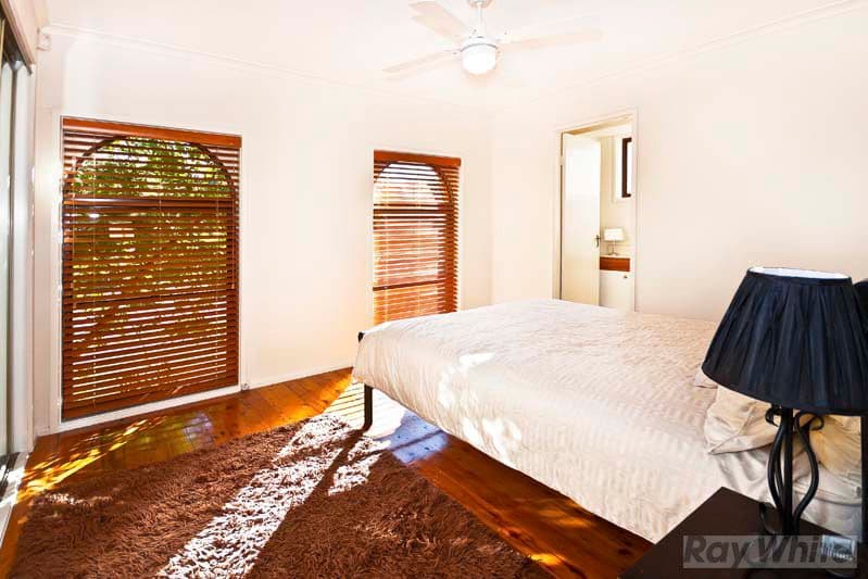11 Bougainville Avenue, BOSSLEY PARK NSW 2176, Bossley Park - Thumbnail 5