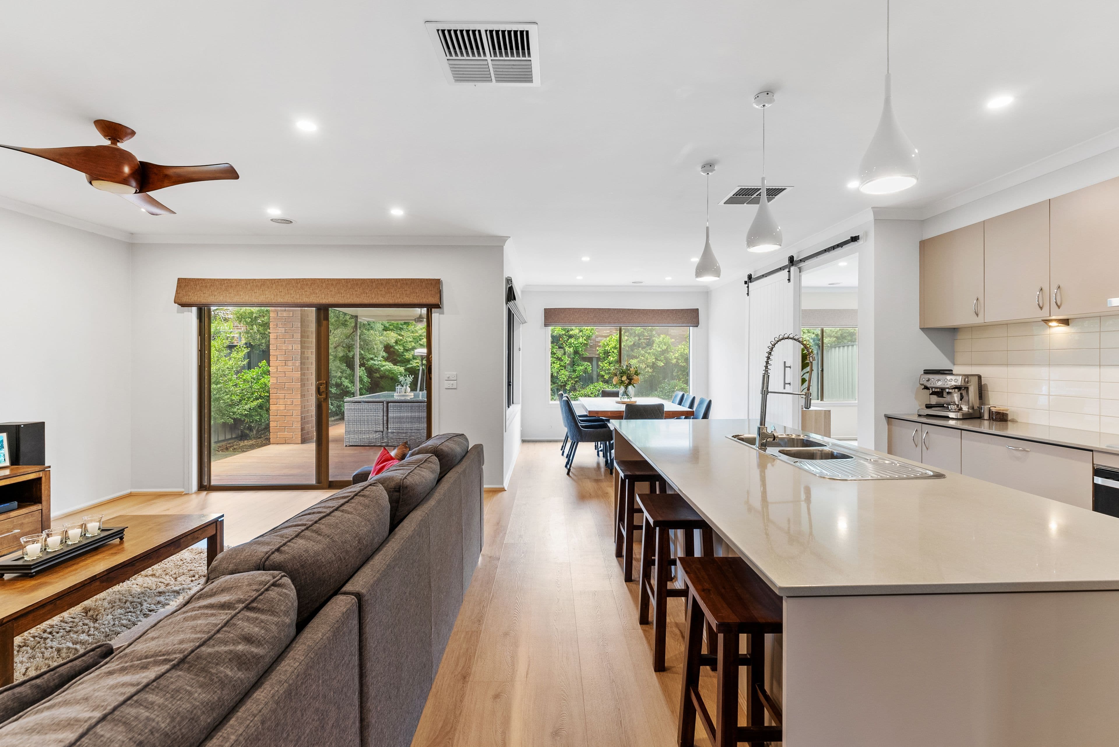 19 Saltlake Boulevard, Wollert VIC 3750, Wollert - Thumbnail 3