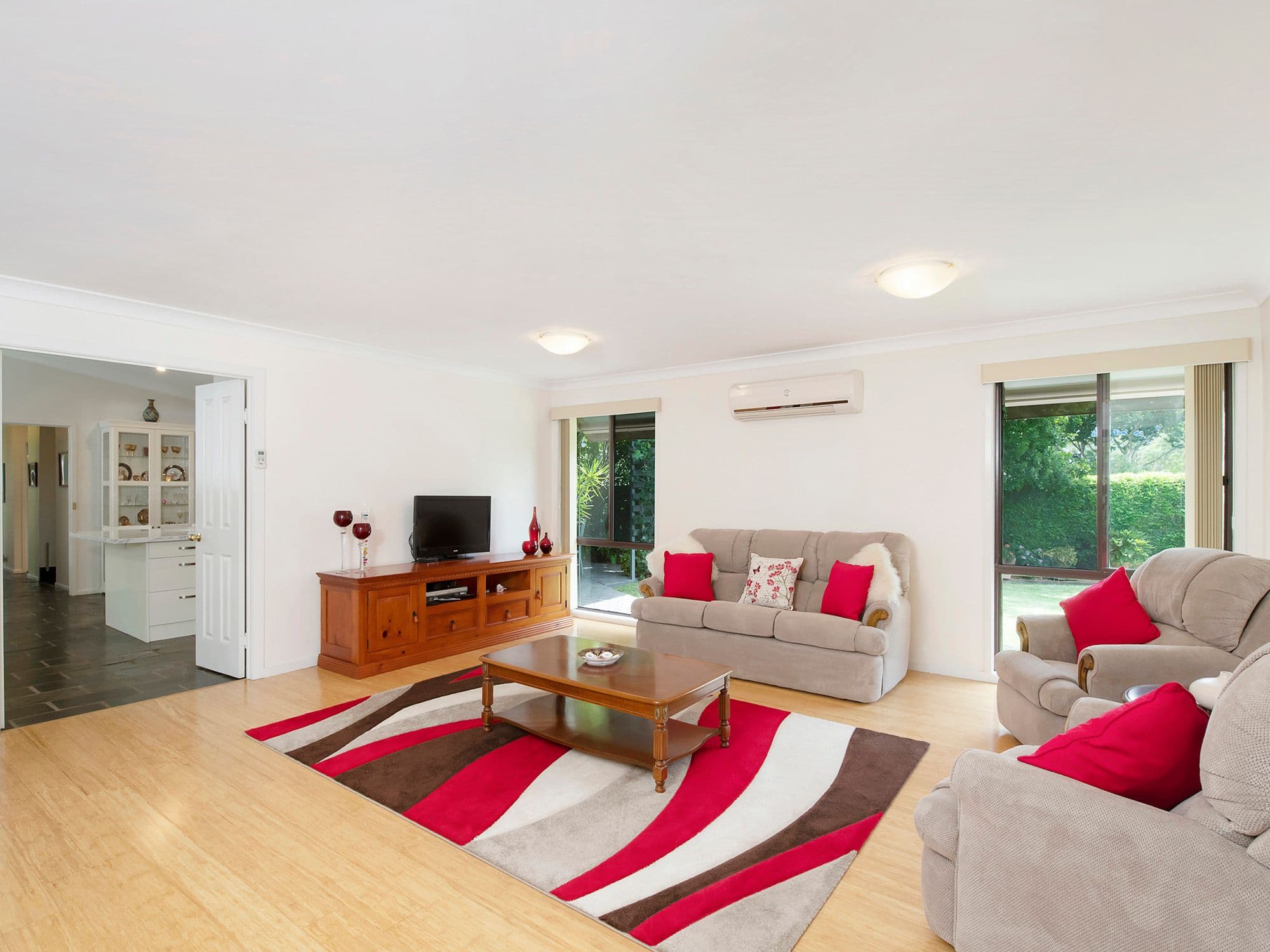 7 Judith Court, Runcorn QLD 4113, Runcorn - Thumbnail 2