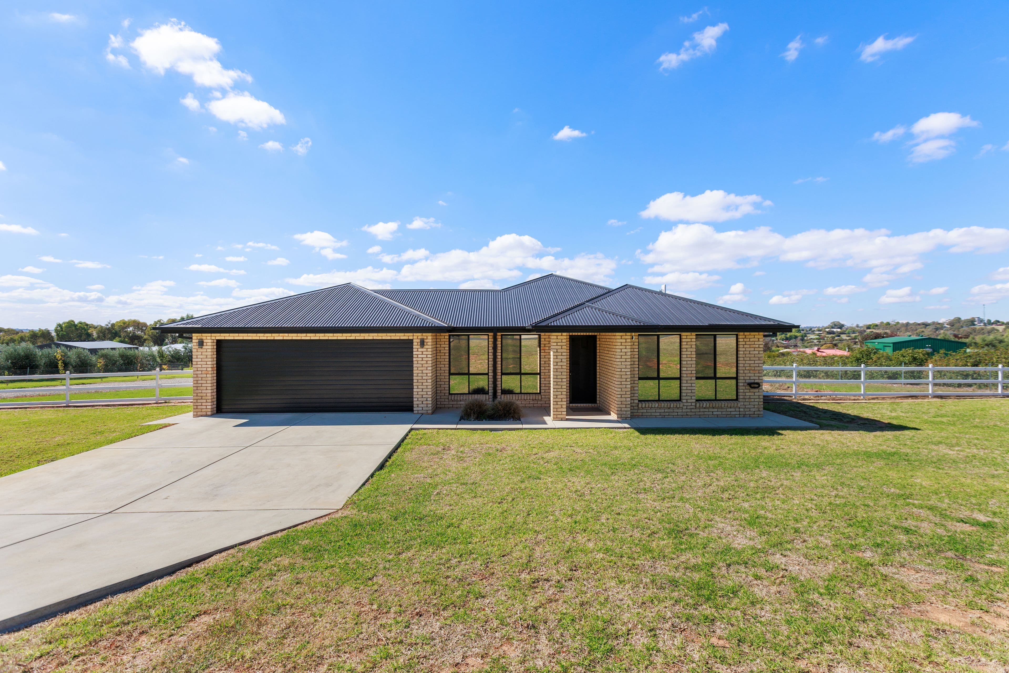 13 Walster Street, Junee NSW 2663, Junee - Image 1