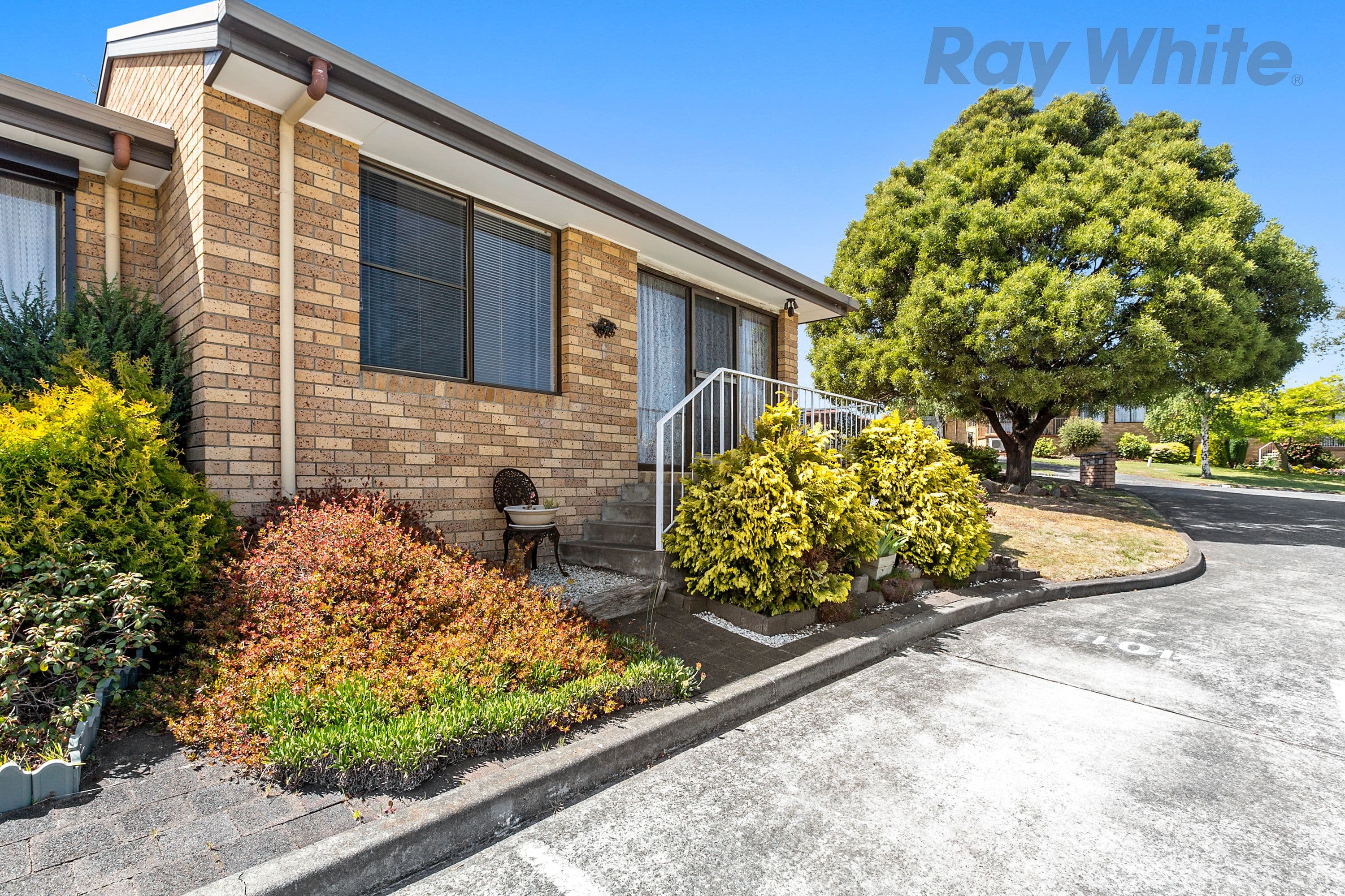 401 Village Drive, Kingston TAS 7050, Kingston - Thumbnail 2