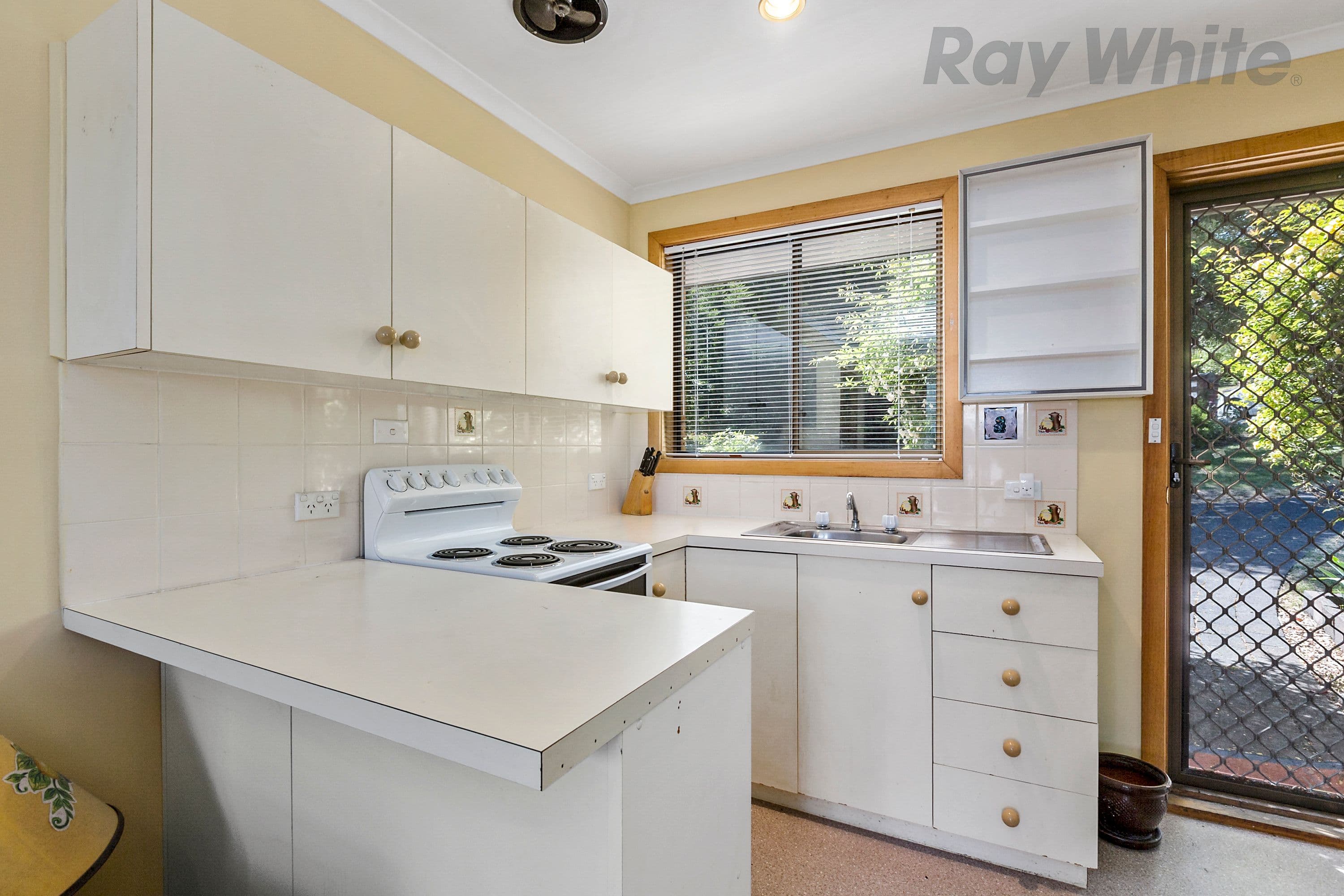 401 Village Drive, Kingston TAS 7050, Kingston - Thumbnail 5