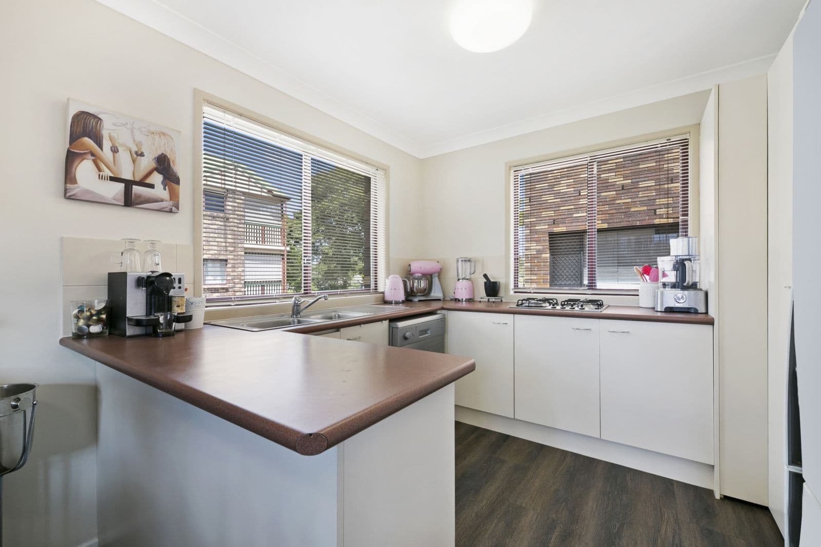 46 Walton Street, Southport QLD 4215, Southport - Thumbnail 6
