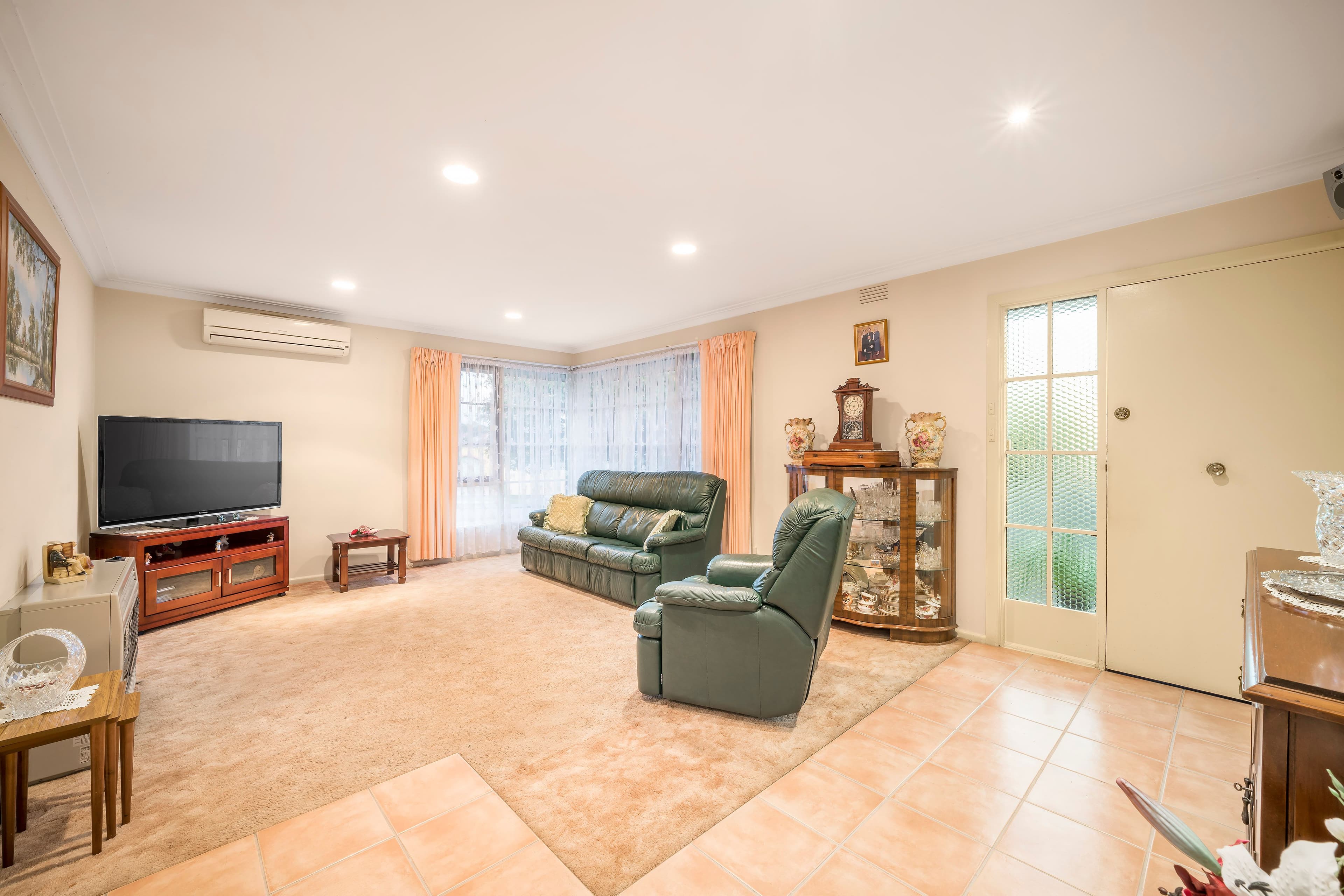 105 O'Connor Road, Knoxfield VIC 3180, Knoxfield - Thumbnail 2