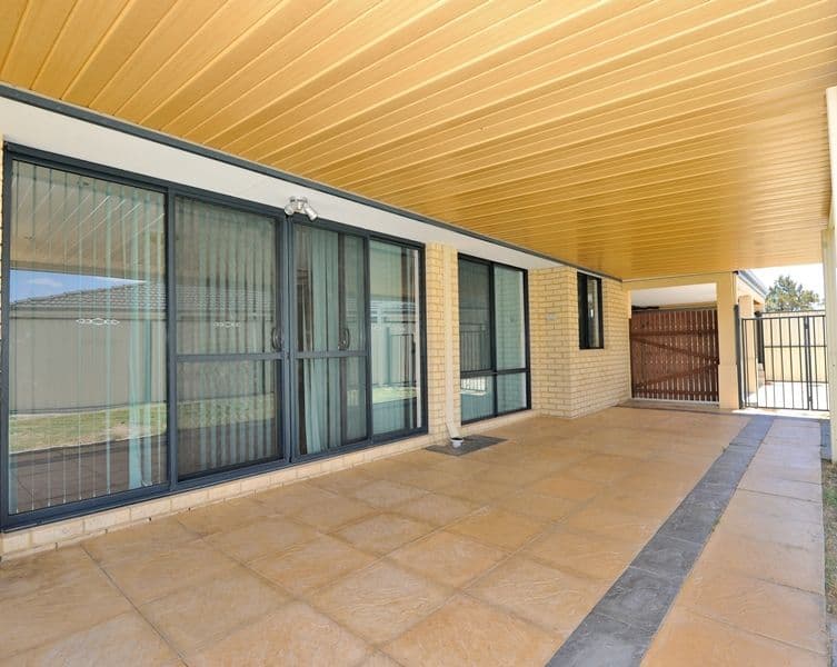 76 Pimento Circle, PORT KENNEDY WA 6172, Port Kennedy - Thumbnail 4