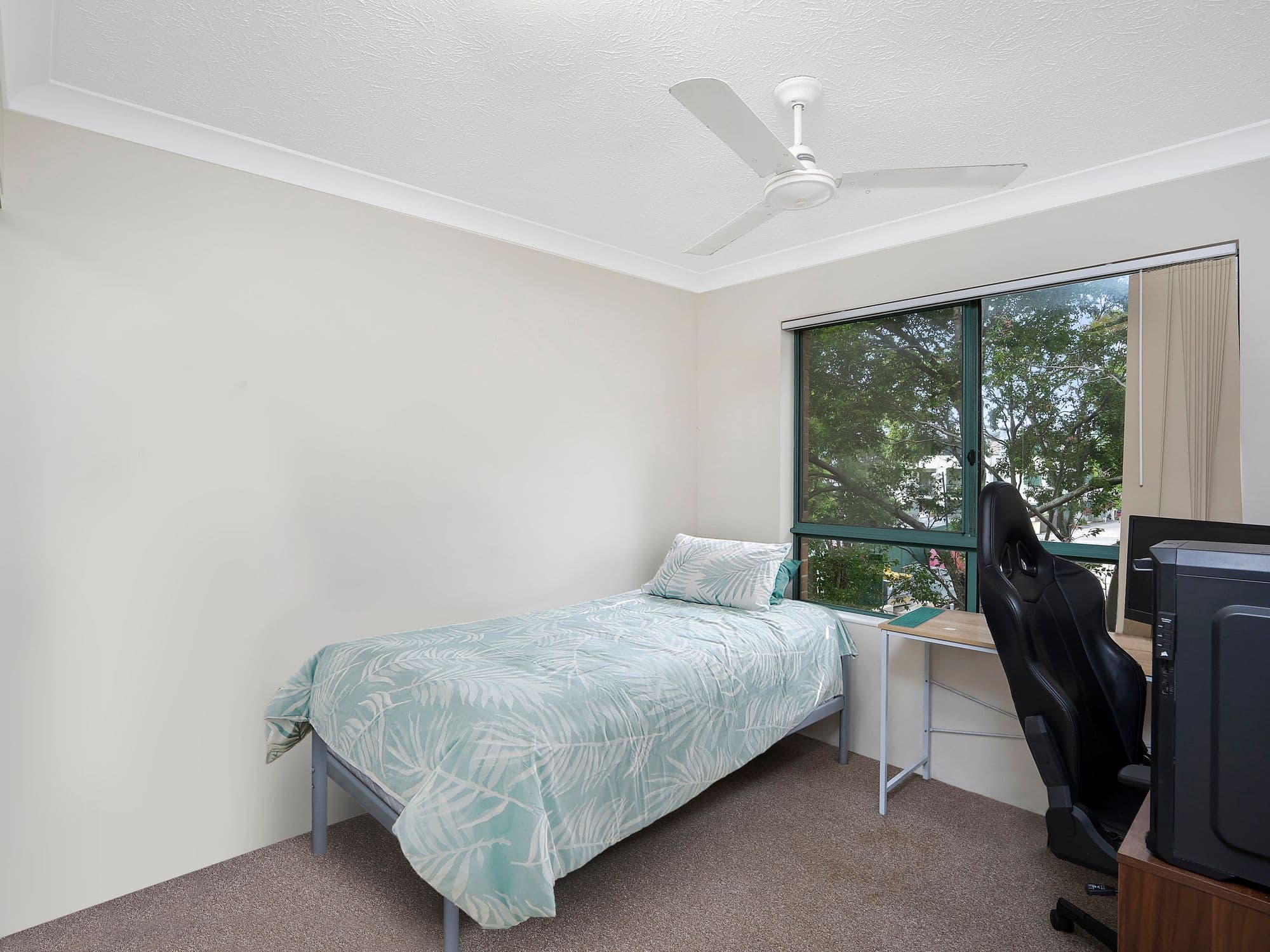 45 Pohlman Street, Southport QLD 4215, Southport - Thumbnail 7