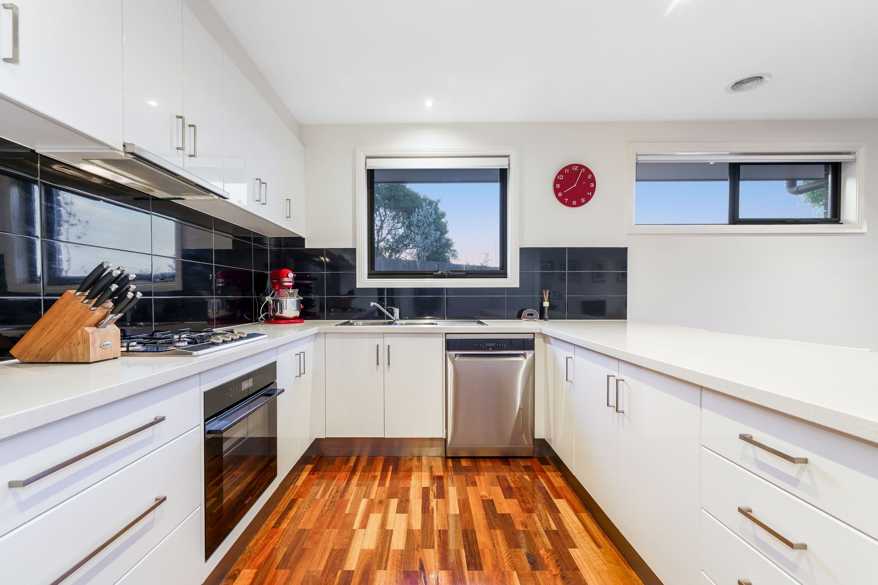 18 Milford Street, Kilsyth VIC 3137, Kilsyth - Thumbnail 3