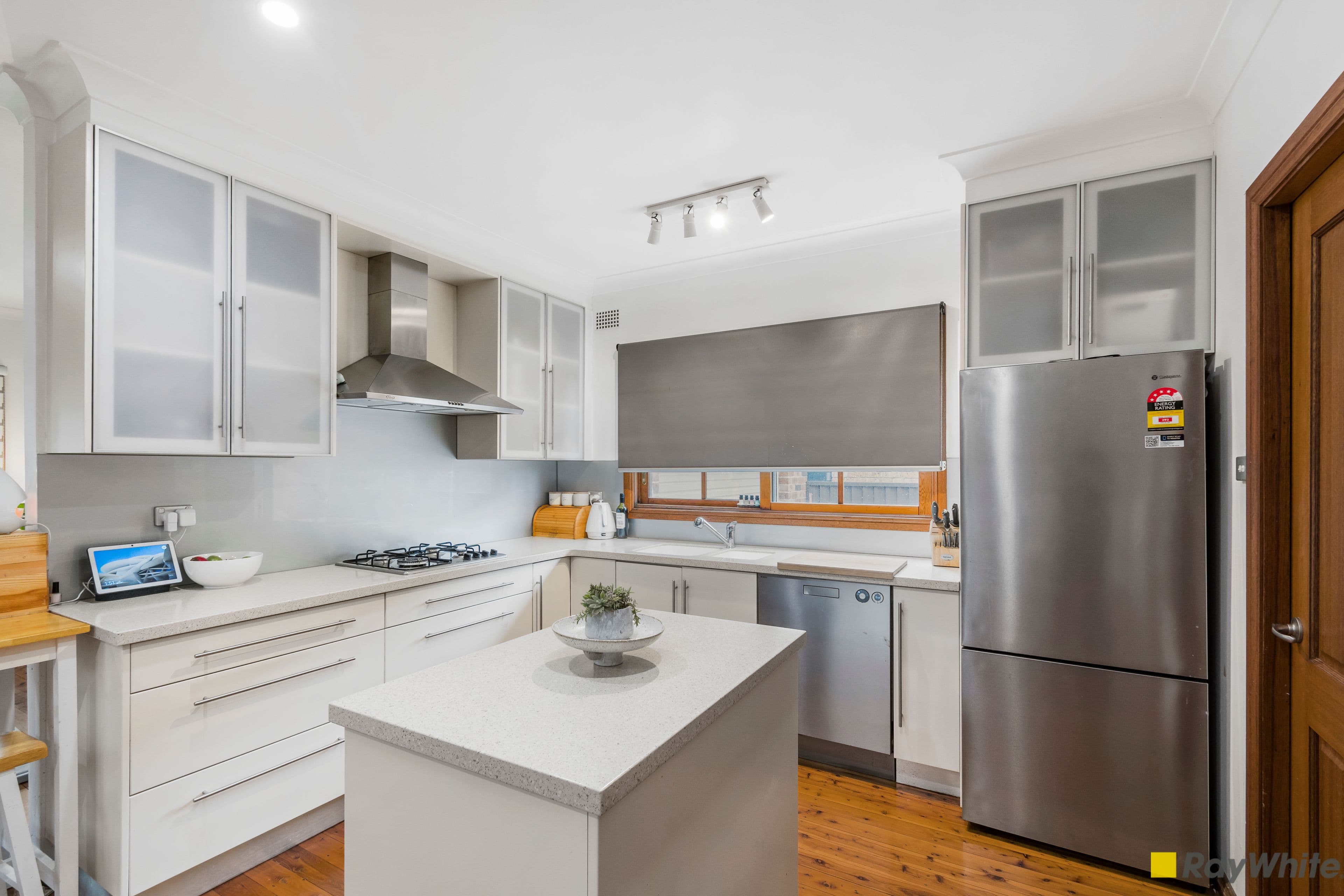 21 Dorrigo Avenue, Woonona NSW 2517, Woonona - Thumbnail 2